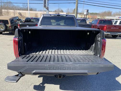 2024 Toyota Tundra Platinum