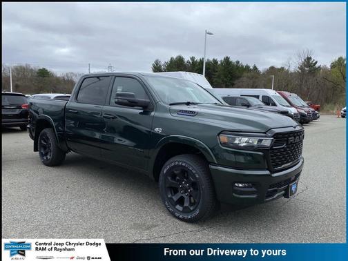 Serrano Green Metallic 2026 RAM 1500 Big Horn/Lone Star