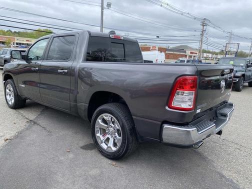 Granite Crystal Metallic Clearcoat 2020 RAM 1500 Big Horn/Lone Star