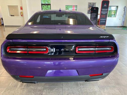 2016 Dodge Challenger SRT Hellcat
