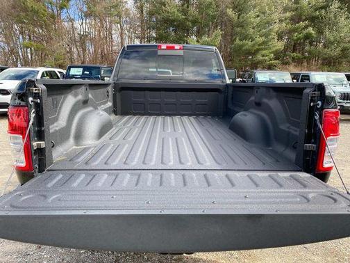 2024 RAM 2500 Tradesman Regular Cab 4x4 8' Box