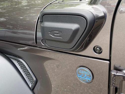 2025 Jeep Wrangler 4xe Sport S
