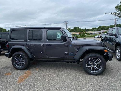 2025 Jeep Wrangler 4xe Sport S
