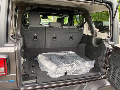 2025 Jeep Wrangler 4xe Sport S