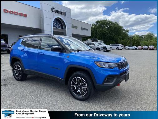 Hydro Blue Pearlcoat 2025 Jeep Compass Trailhawk