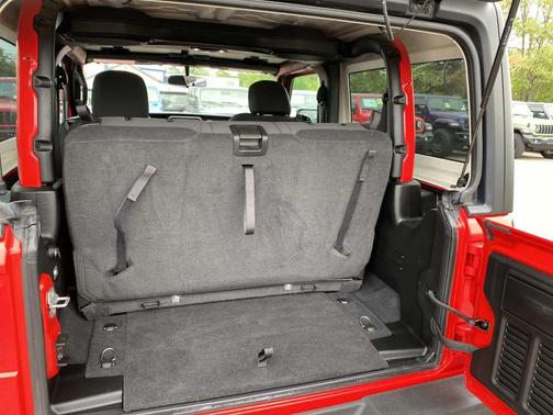 Firecracker Red Clearcoat 2022 Jeep Wrangler Sport S