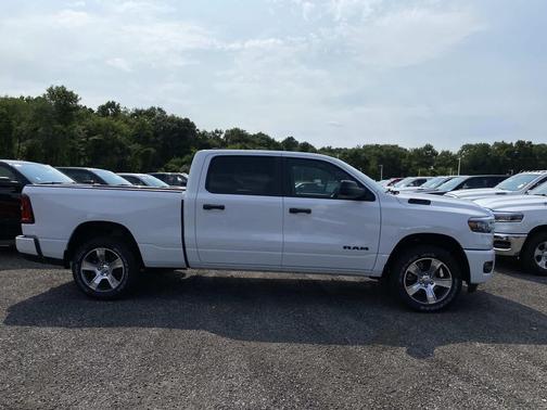Bright White Clearcoat 2026 RAM 1500 Express