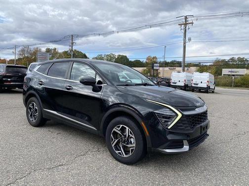 2024 Kia Sportage LX
