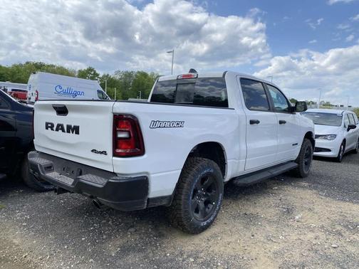 Bright White Clearcoat 2026 RAM 1500 Warlock Crew Cab 4x4 5'7' Box