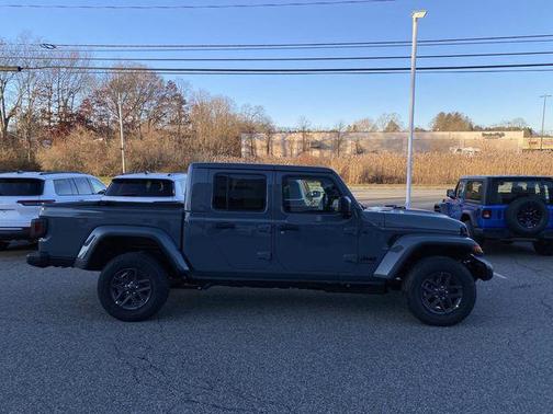 2026 Jeep Gladiator Sport S