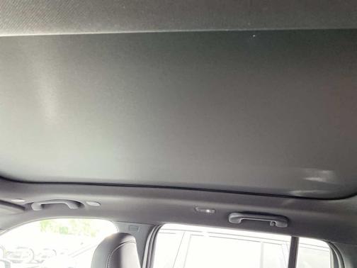 Baltic Gray Metallic Clearcoat 2026 Jeep Grand Cherokee Limited