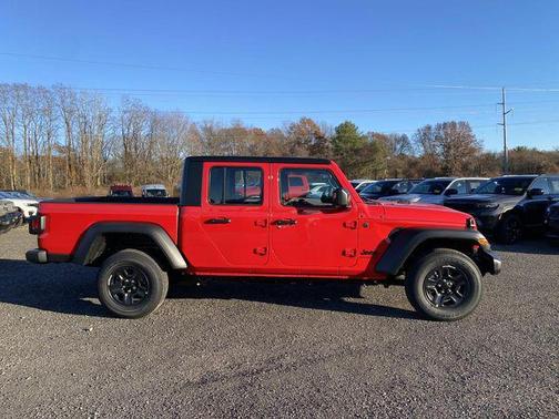 2026 Jeep Gladiator Sport
