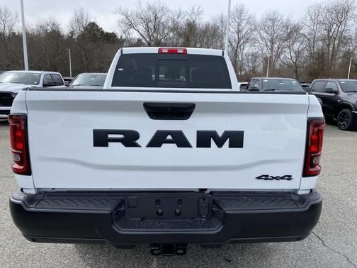 2026 RAM 2500 Tradesman Crew Cab 4x4 6'4' Box
