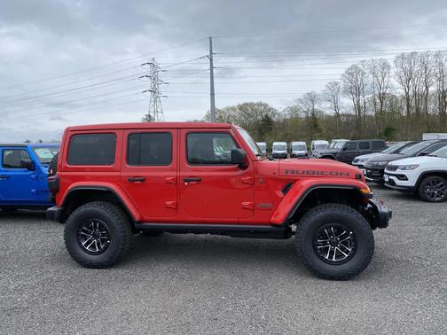 Firecracker Red Clearcoat 2026 Jeep Wrangler Rubicon