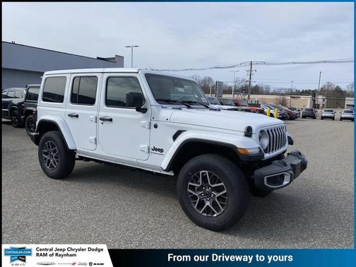 2026 Jeep Wrangler 4-Door Sahara 4x4