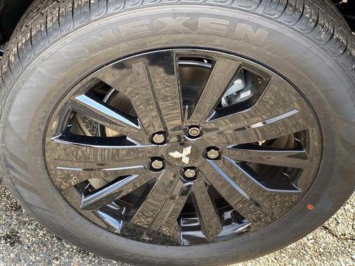 2024 Mitsubishi Outlander Sport 2.0 LE