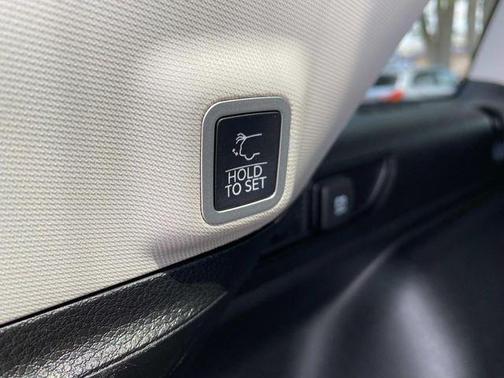 2022 Jeep Grand Cherokee Limited X
