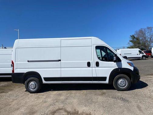 2025 RAM ProMaster 2500 Tradesman
