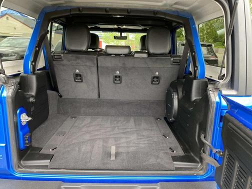 Hydro Blue Pearlcoat 2021 Jeep Wrangler Unlimited 4xe Sahara