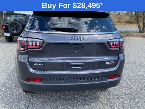 2024 Jeep Compass Latitude