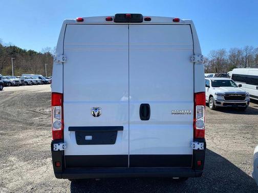 2025 RAM ProMaster 2500 Tradesman