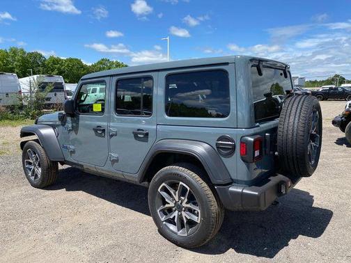 2025 Jeep Wrangler 4xe Sport S