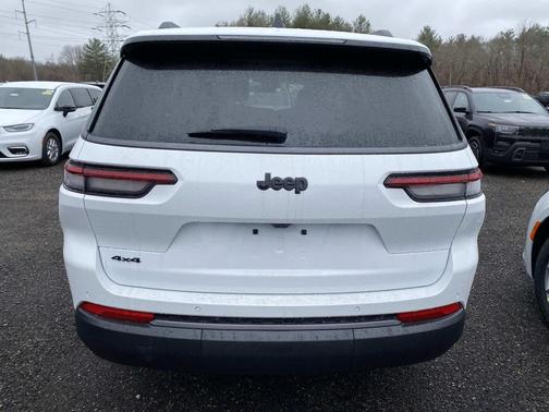 Bright White Clearcoat 2026 Jeep Grand Cherokee L Limited