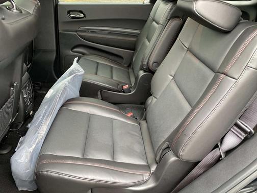 DB Black Clearcoat 2026 Dodge Durango GT Plus