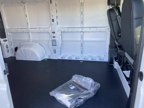 Bright White Clearcoat 2027 RAM ProMaster 2500 Tradesman