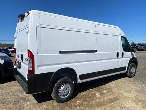 2025 RAM ProMaster 2500 Tradesman