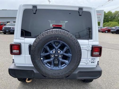 Bright White Clearcoat 2026 Jeep Wrangler 85th Anniversary