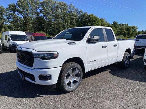 Bright White Clearcoat 2027 RAM 1500 Express