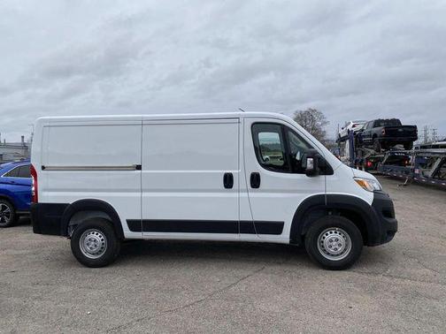2026 RAM ProMaster 2500 Tradesman