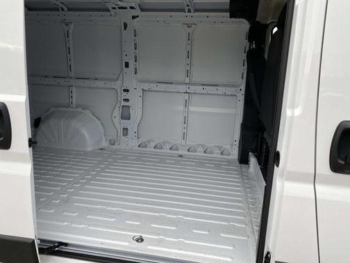 2026 RAM ProMaster 2500 Tradesman
