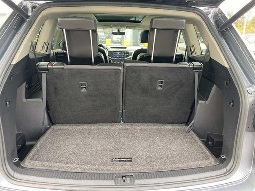 2022 Volkswagen Atlas 3.6L SE w/Technology