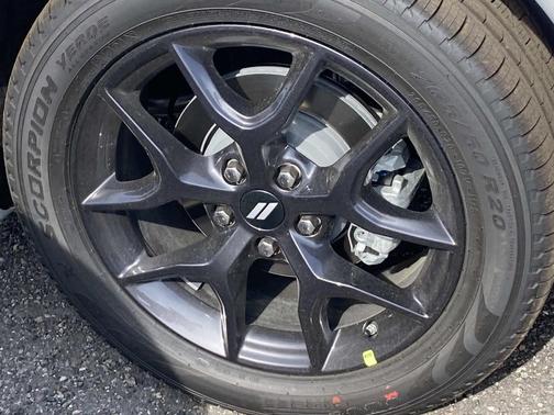 DB Black Clearcoat 2026 Dodge Durango GT Plus