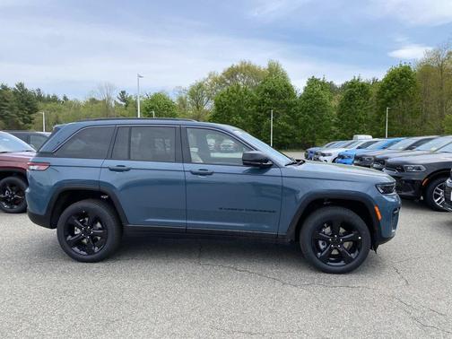 Steel Blue 2026 Jeep Grand Cherokee Limited