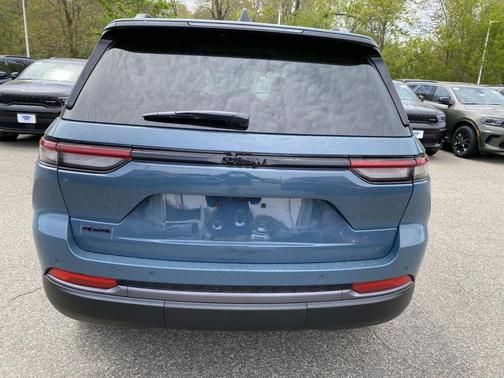 Steel Blue 2026 Jeep Grand Cherokee Limited