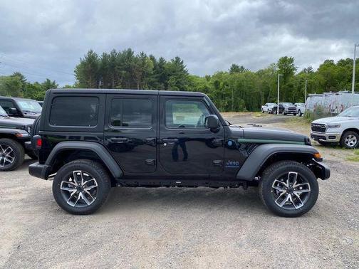 2025 Jeep Wrangler 4xe Sport S