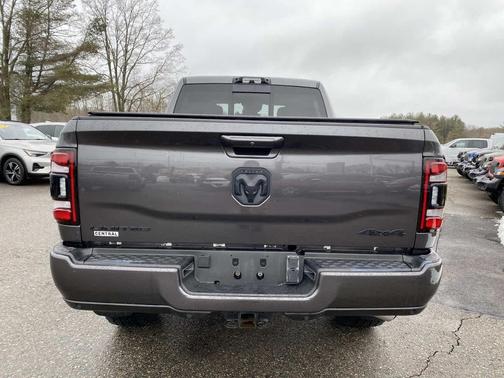 2022 RAM 2500 Limited Crew Cab 4x4 6'4' Box