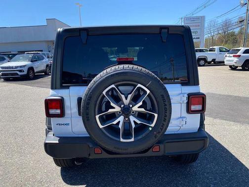 2025 Jeep Wrangler 4xe Sport S