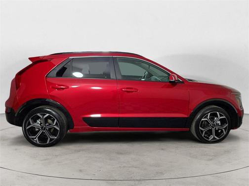 2023 Kia Niro Touring