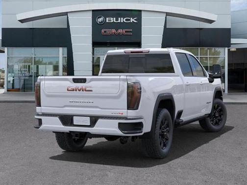 2025 GMC Sierra 2500 AT4