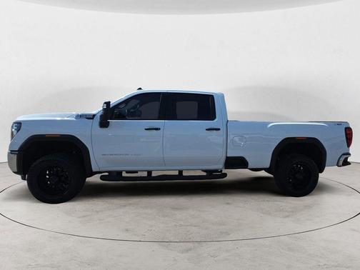 Summit White 2024 GMC Sierra 2500 Pro