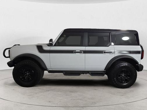 Oxford White 2024 Ford Bronco Wildtrak