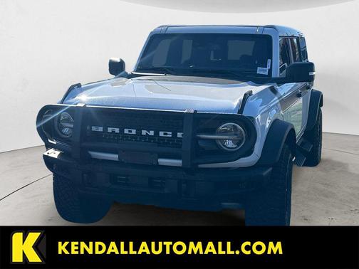 Oxford White 2024 Ford Bronco Wildtrak