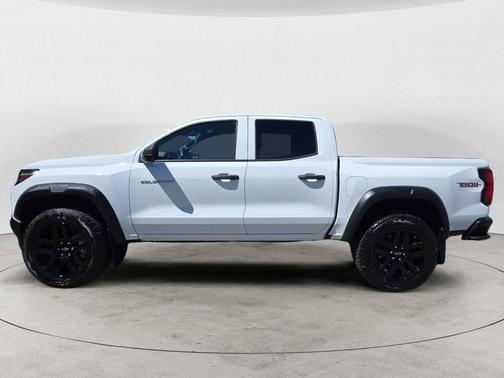 Summit White 2025 Chevrolet Colorado Trail Boss
