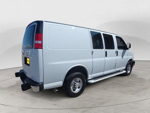 2024 Chevrolet Express 2500 RWD 2500 Regular Wheelbase WT