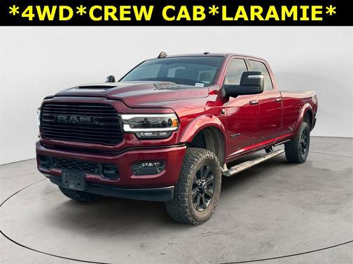 2024 RAM 3500 Laramie Crew Cab 4x4 8' Box