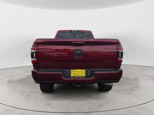 2024 RAM 3500 Laramie Crew Cab 4x4 8' Box